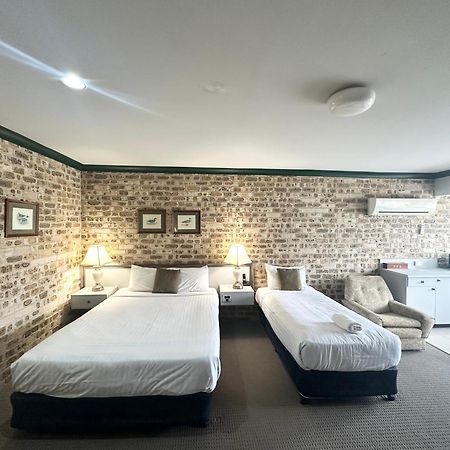 Sir Francis Drake Motel Heatherbrae Buitenkant foto
