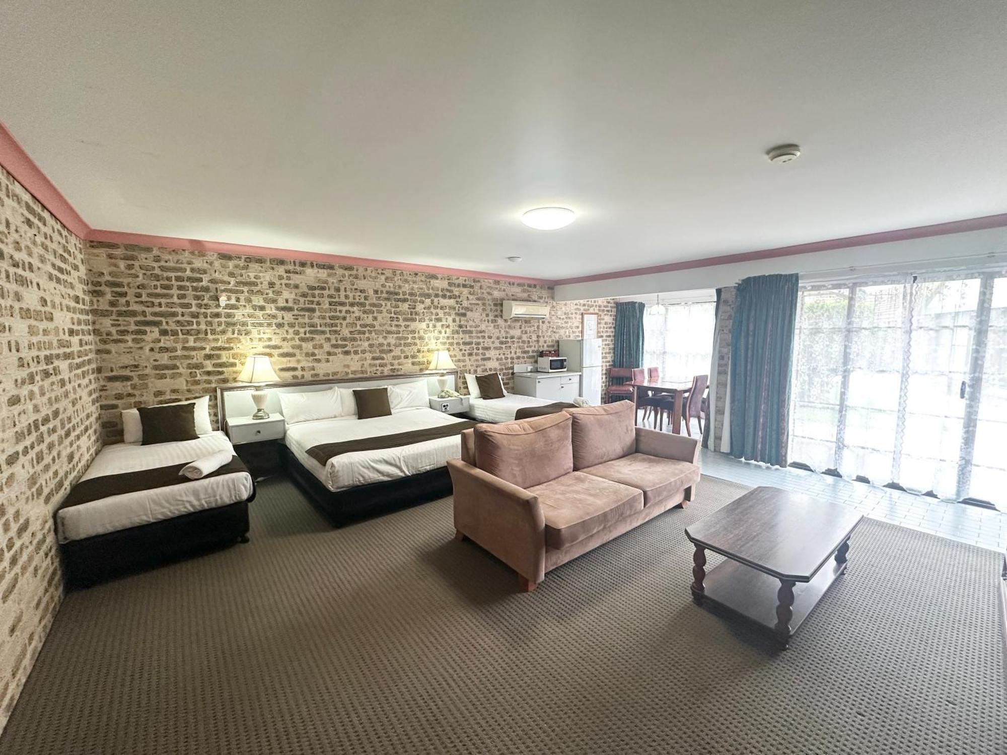 Sir Francis Drake Motel Heatherbrae Buitenkant foto